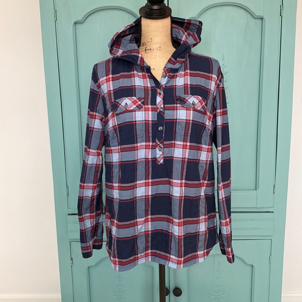 Eddie Bauer Women’s Plaid Hoodie. Large.